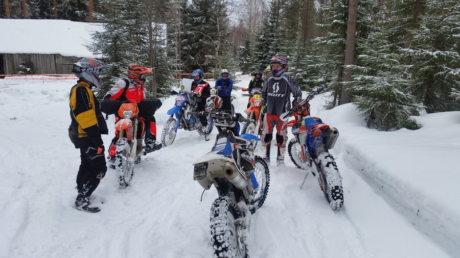 reittitalkoot_kuva_minna_virtanen_5